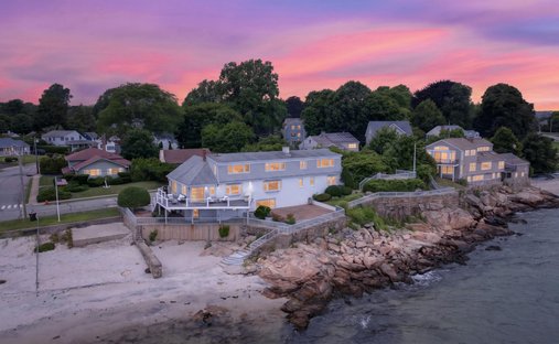 House in New London, Connecticut, United States 1