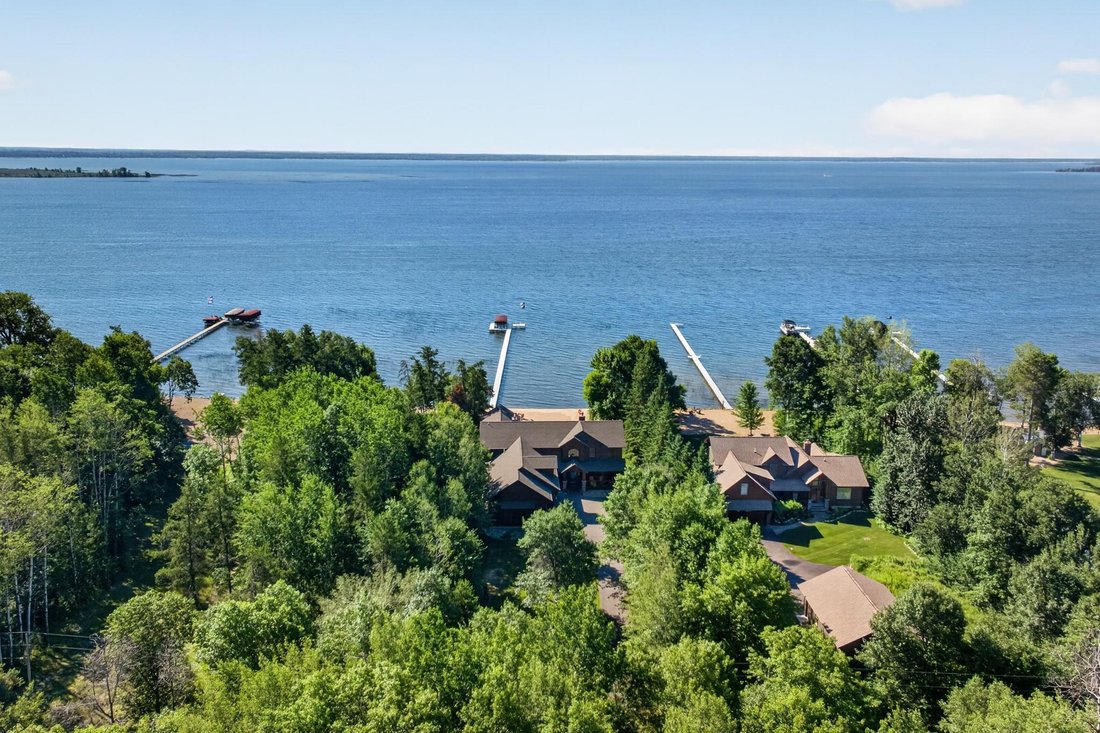 Breezy Point, Minnesota, United States 3 - 18607060