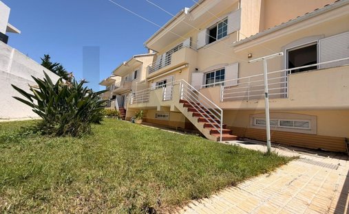 House in Alcabideche, Lisbon, Portugal 1