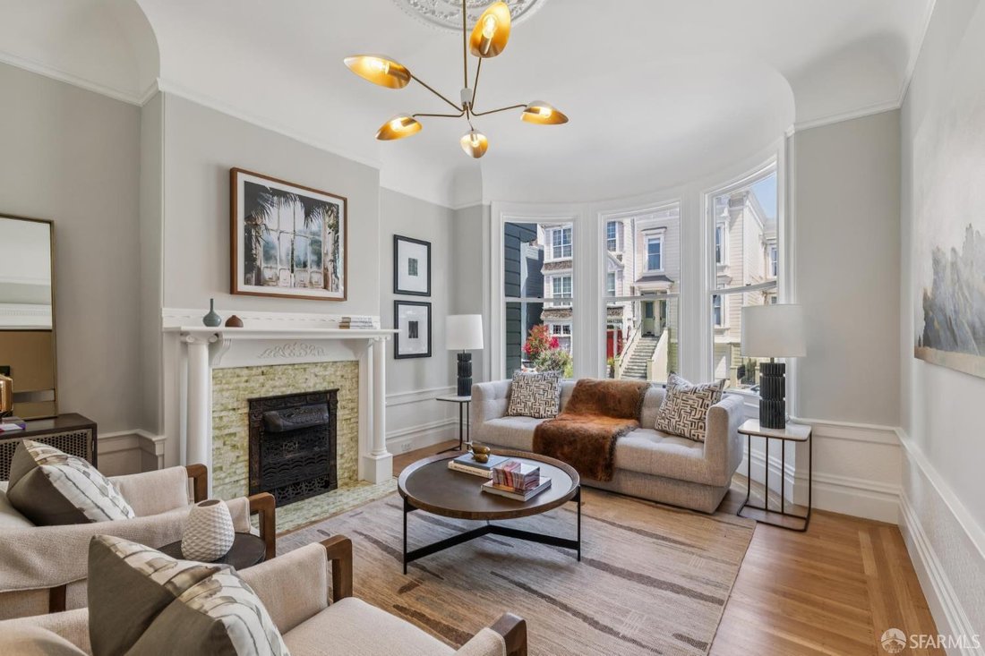 Condo in San Francisco, California, United States 2 - 18606897