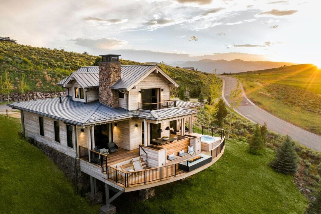 Heber City, Utah, United States 1 - 18607794