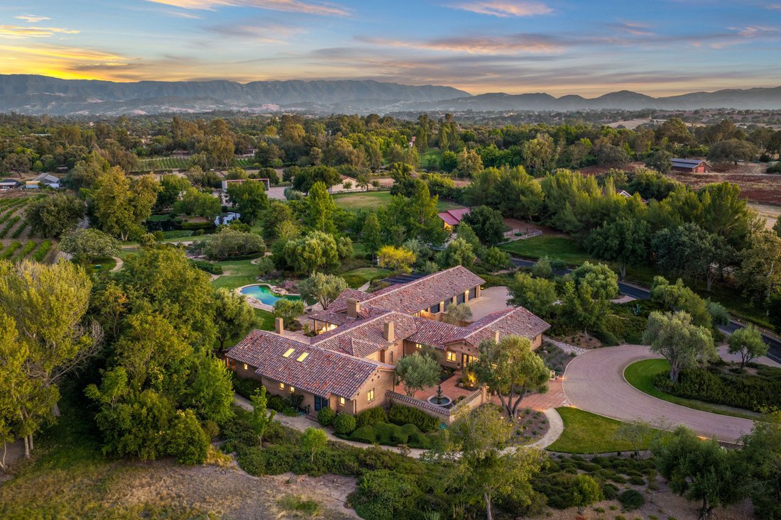 Farm Ranch in Santa Ynez, California, United States 1 - 18607036