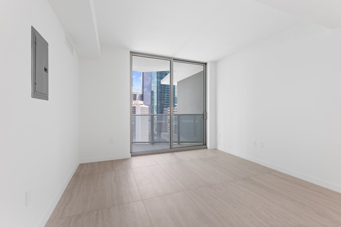 Condo in Miami, Florida, United States 5 - 18606944