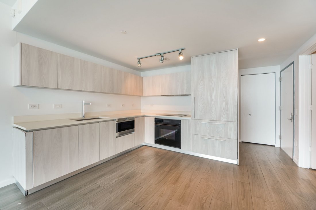 Condo in Miami, Florida, United States 4 - 18607354