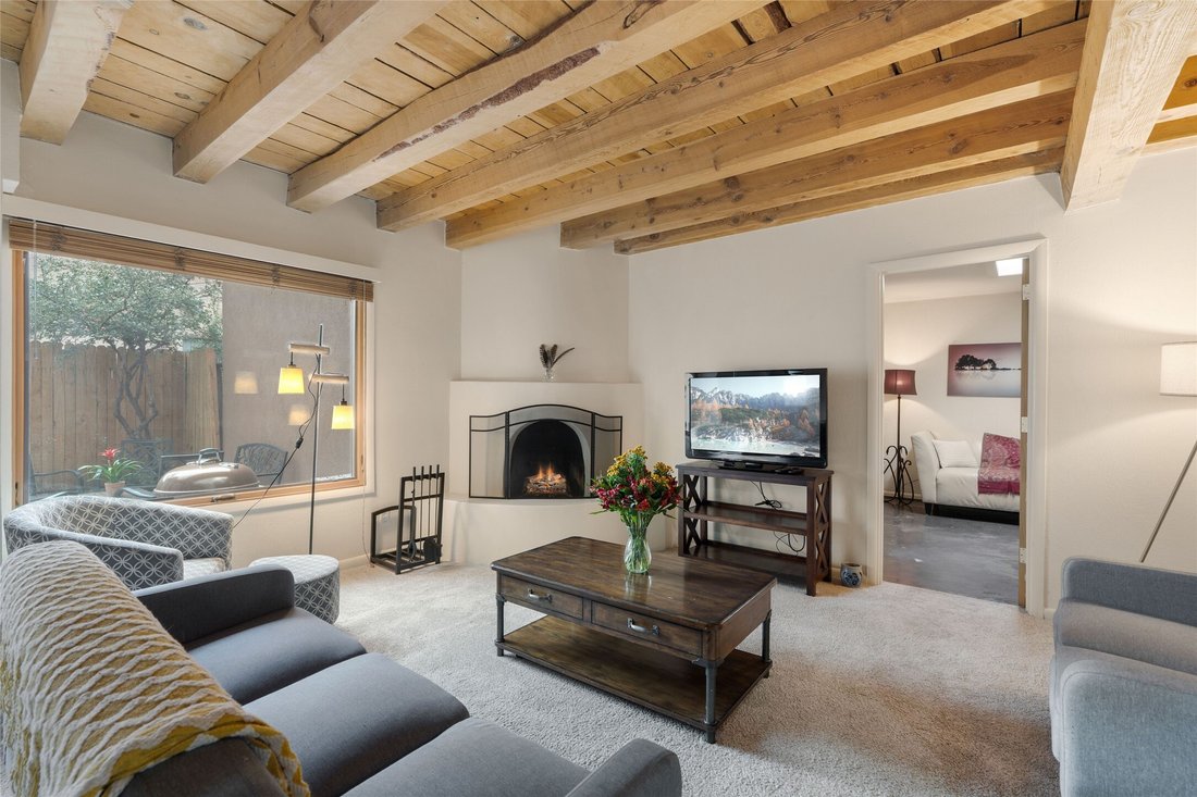 Condo in Santa Fe, New Mexico, United States 1 - 18607867