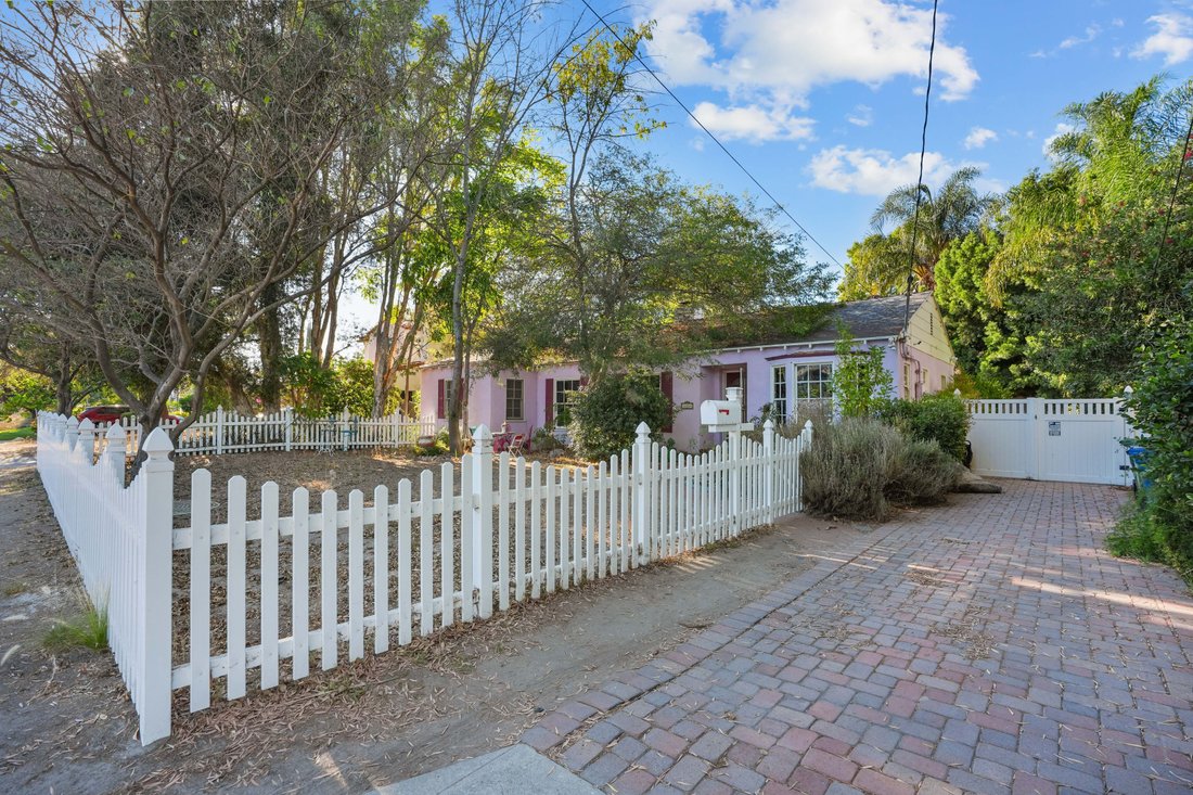House in Los Angeles, California, United States 1 - 18606977