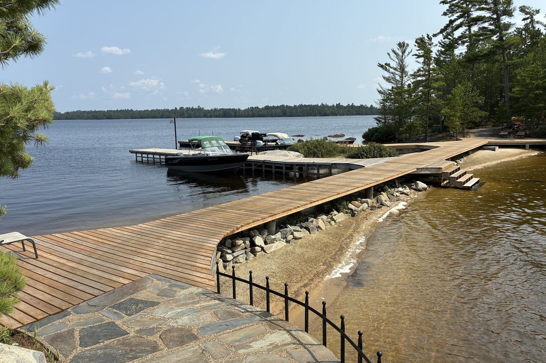 House in Windy Point, Ontario, Canada 4 - 17885599