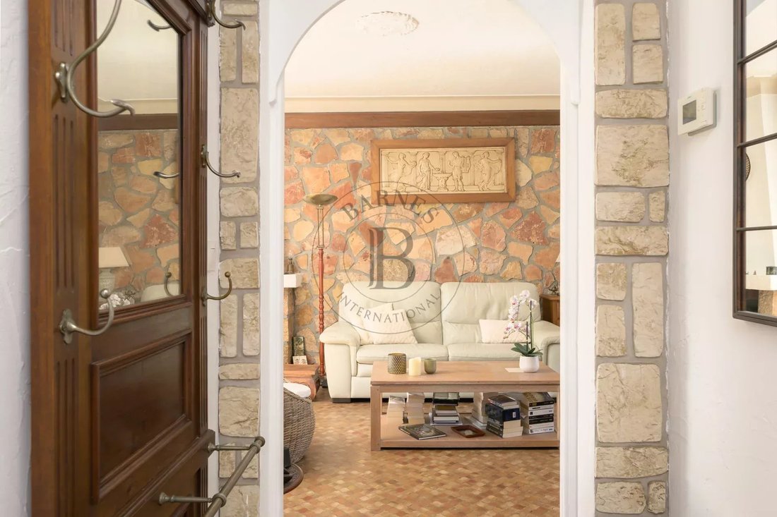 Villa in Mougins, Provence-Alpes-Côte d'Azur, France 5 - 17293267