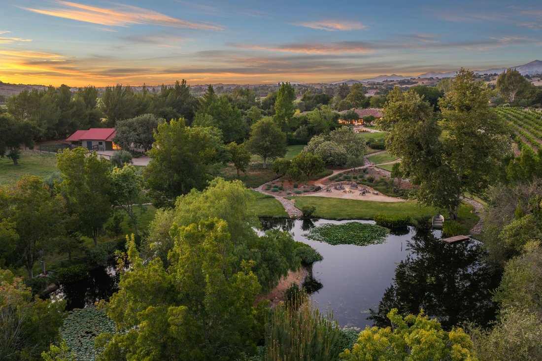 Farm Ranch in Santa Ynez, California, United States 2 - 18607036