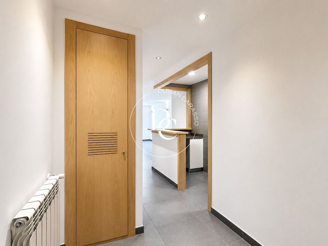 Apartment in Andorra la Vella, Andorra la Vella, Andorra 2 - 18606938