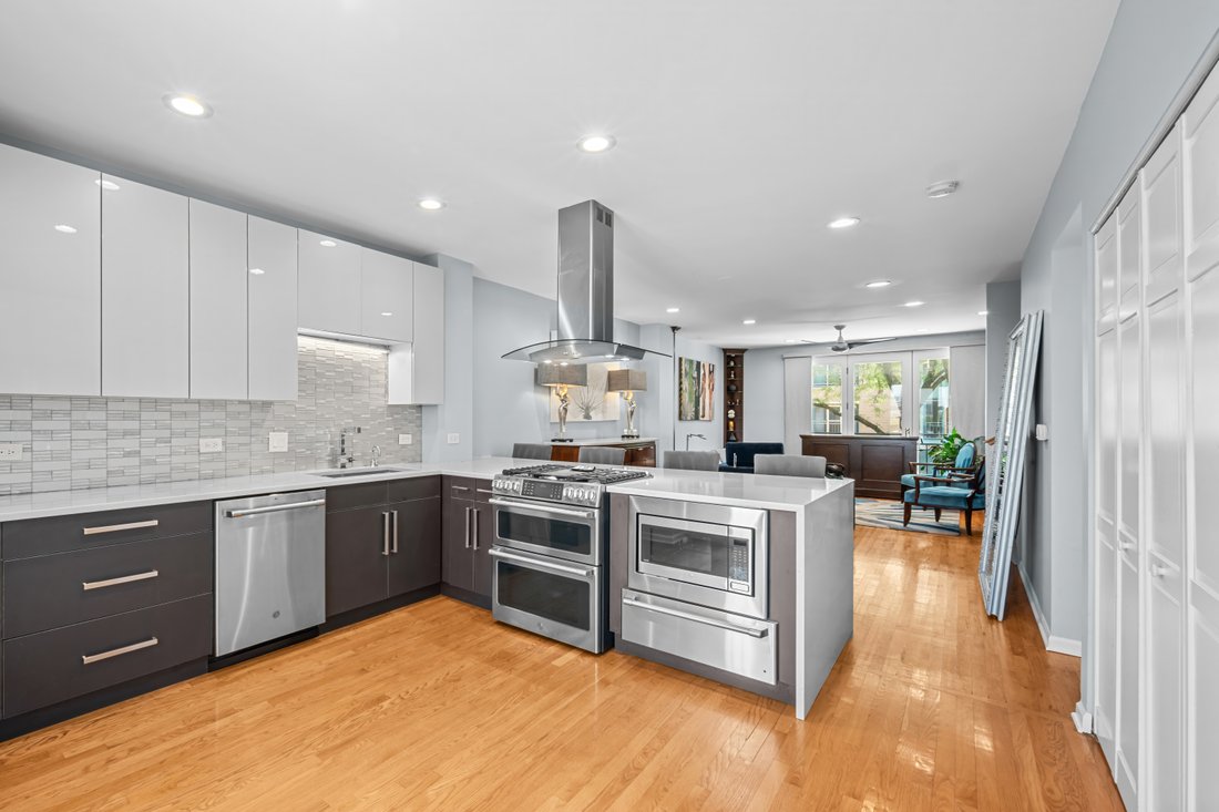 House in Chicago, Illinois, United States 4 - 18607542