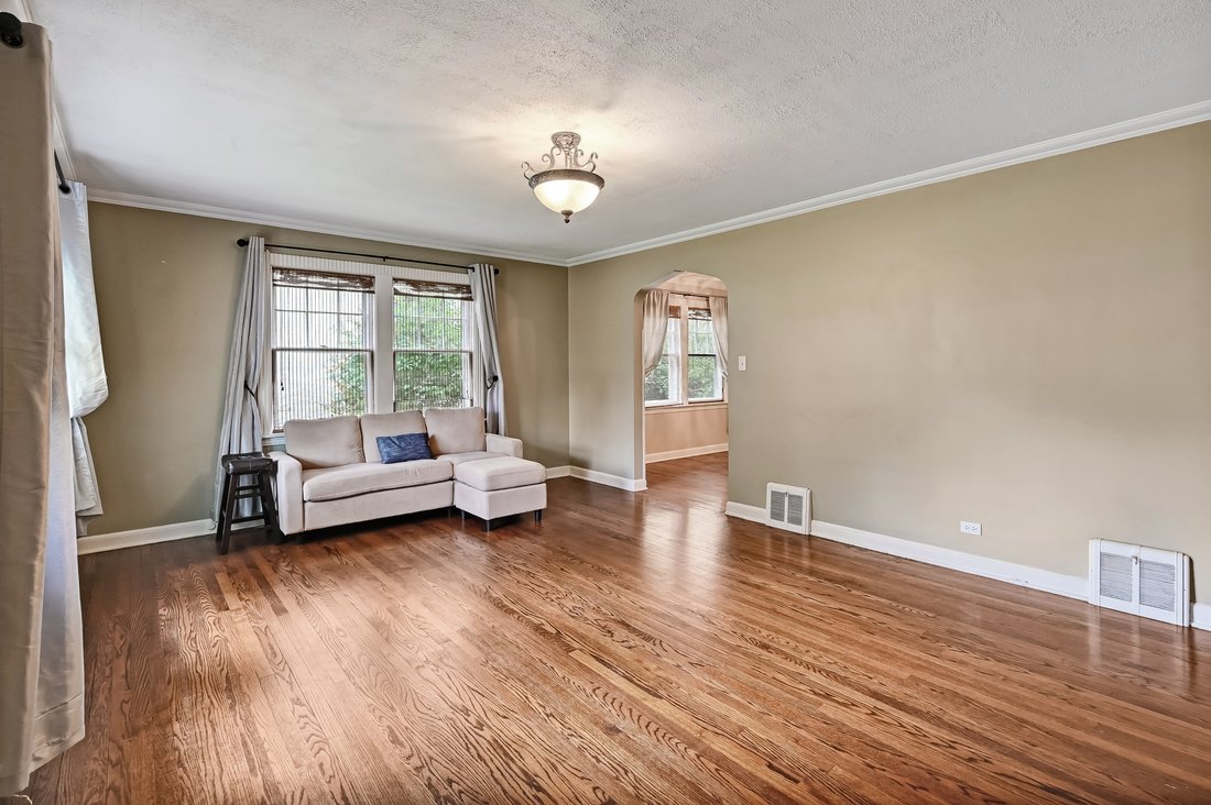 House in Western Springs, Illinois, United States 4 - 18555979