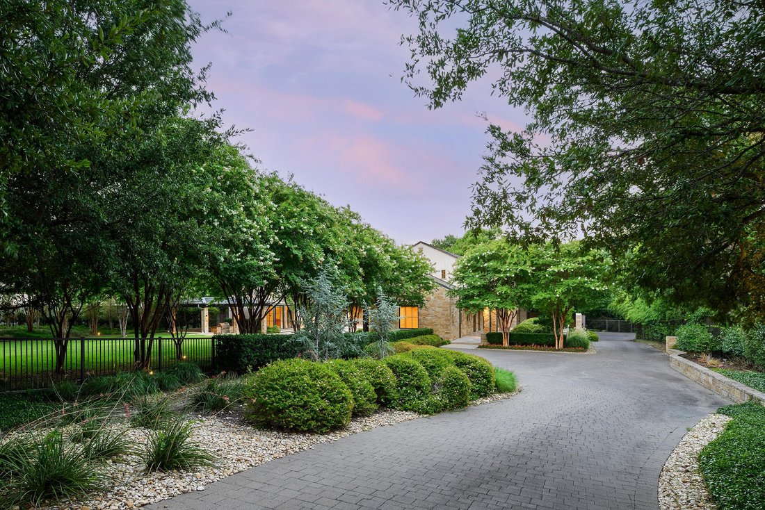 House in Dallas, Texas, United States 3 - 18607296