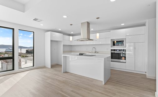 Condo in Bellingham, Washington, United States 1