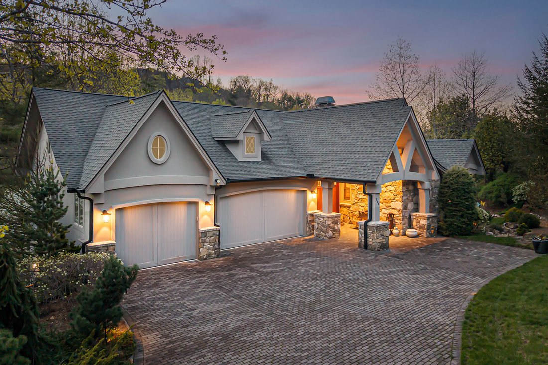House in Asheville, North Carolina, United States 2 - 15524860