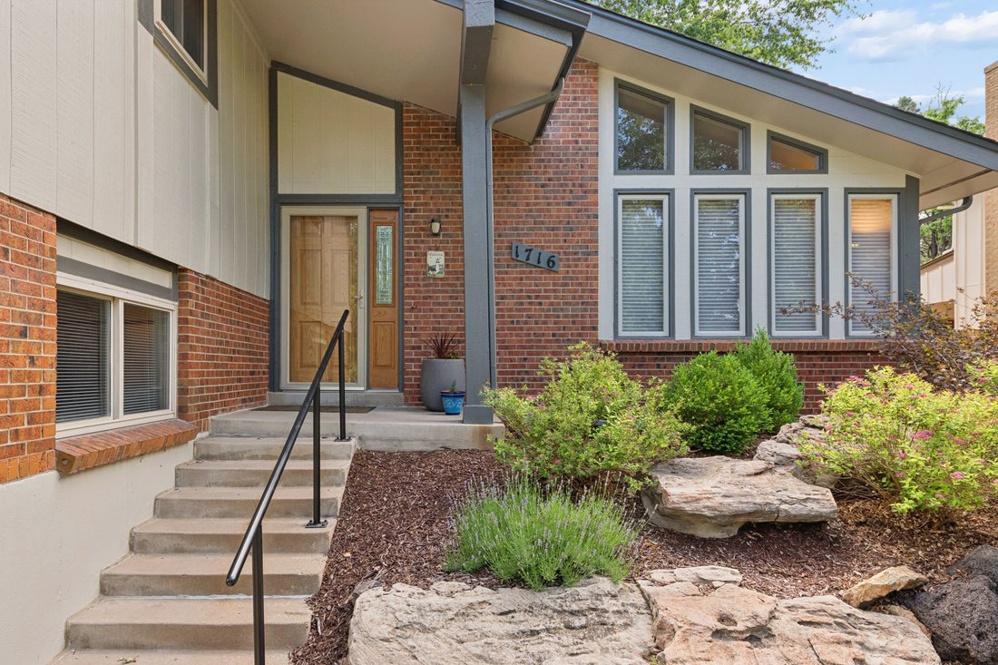 House in Aurora, Colorado, United States 4 - 18607863