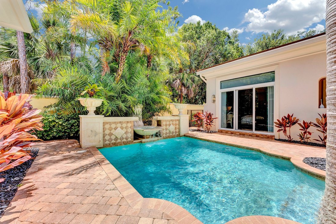 Palm Beach Gardens, Florida, United States 4 - 18606941