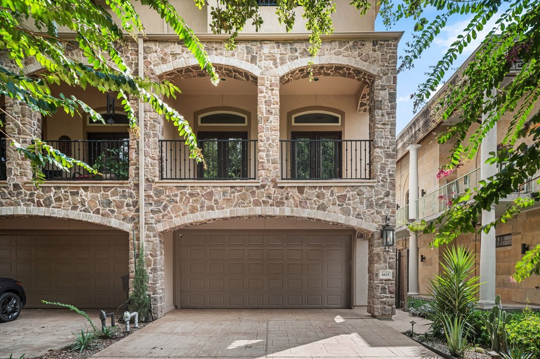 House in Houston, Texas, United States 2 - 18608043