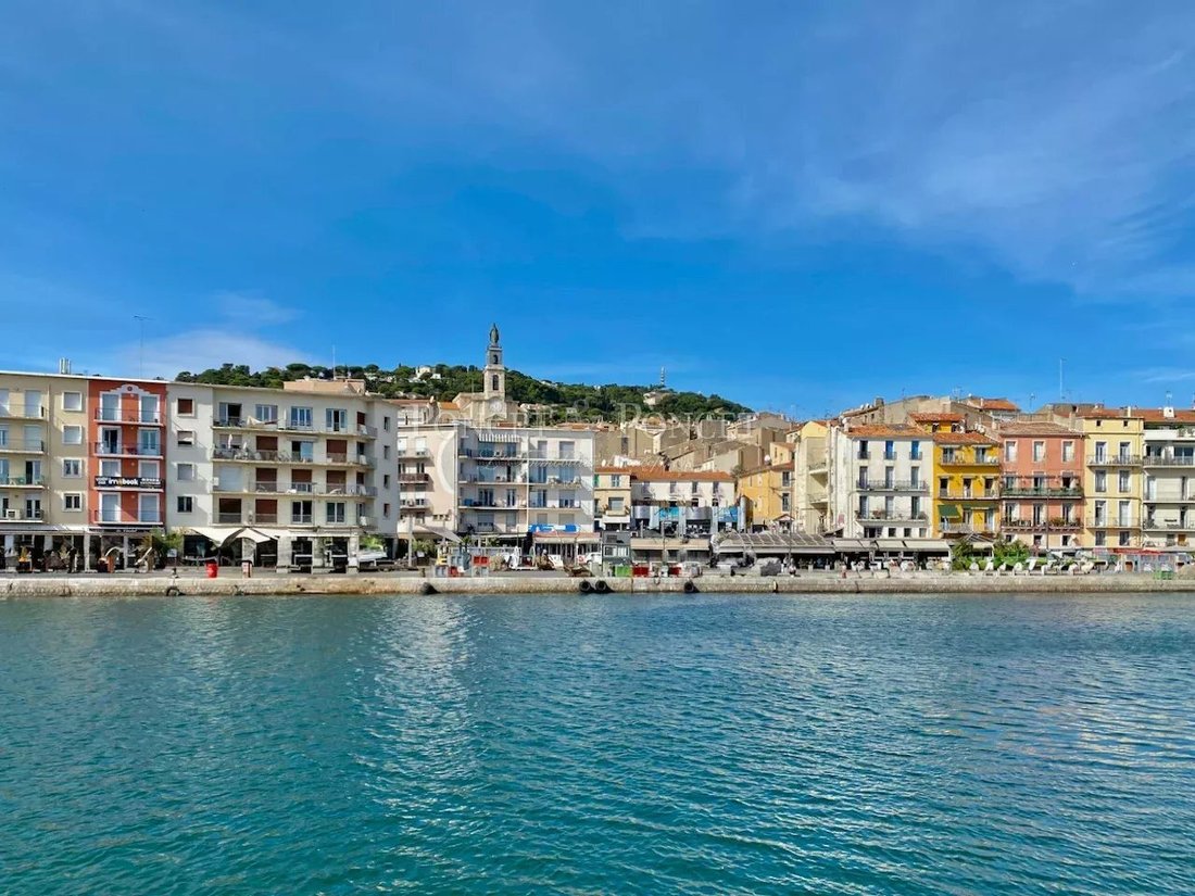 Apartment in Pont de Pierre-Nouveau Bassin, Sète, France 5 - 16955000