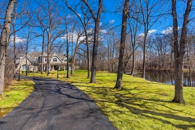 House in Lake Bluff, Illinois, United States 2 - 18606839
