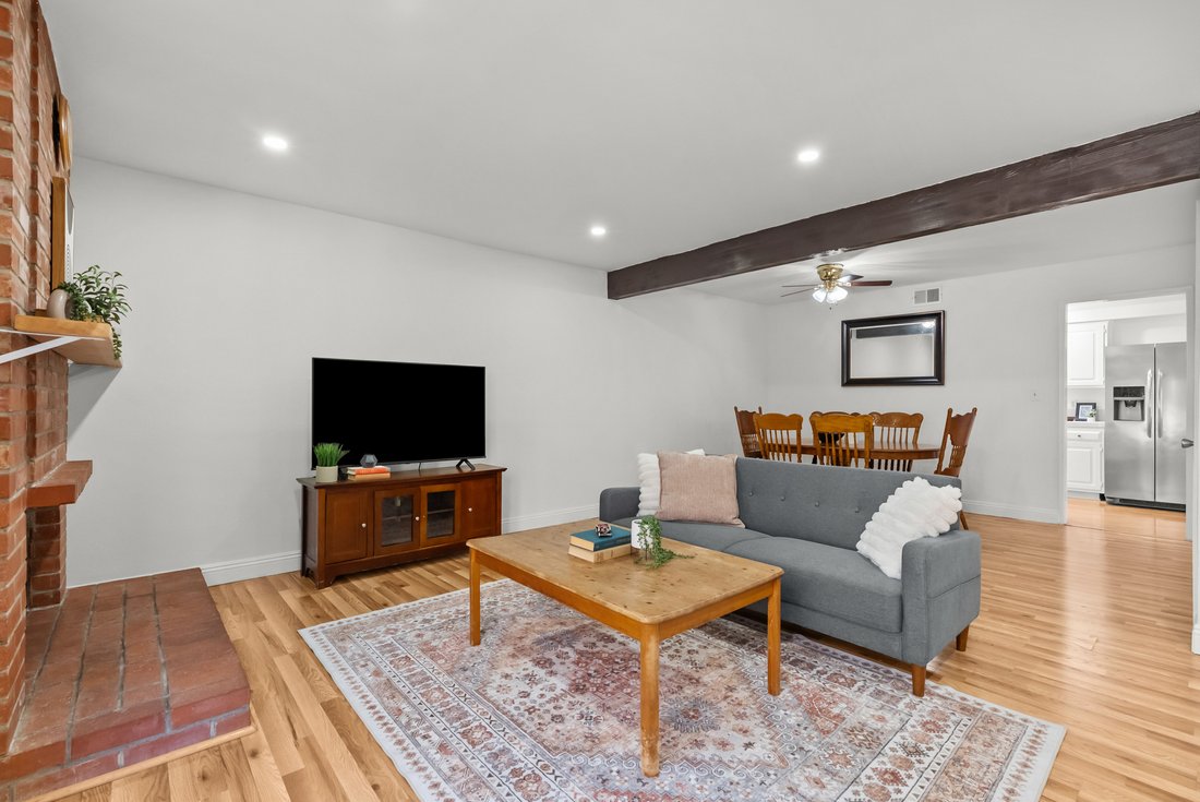 Condo in Glendale, California, United States 5 - 18607108