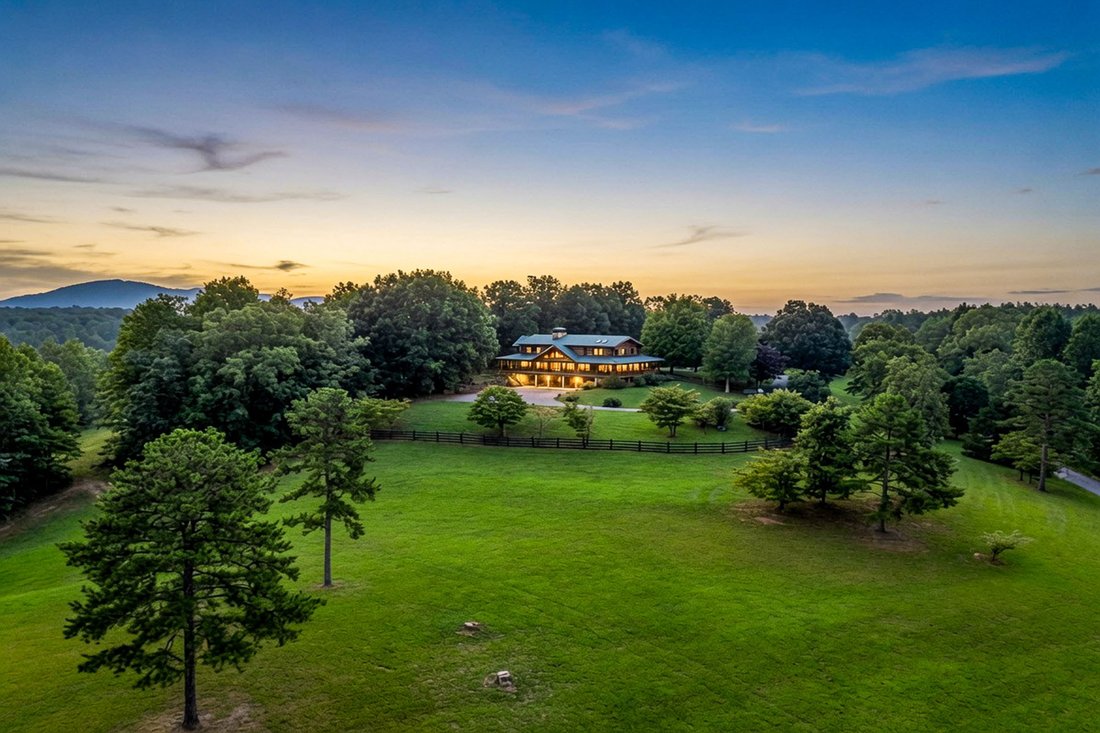 House in Rutherfordton, North Carolina, United States 2 - 18607294