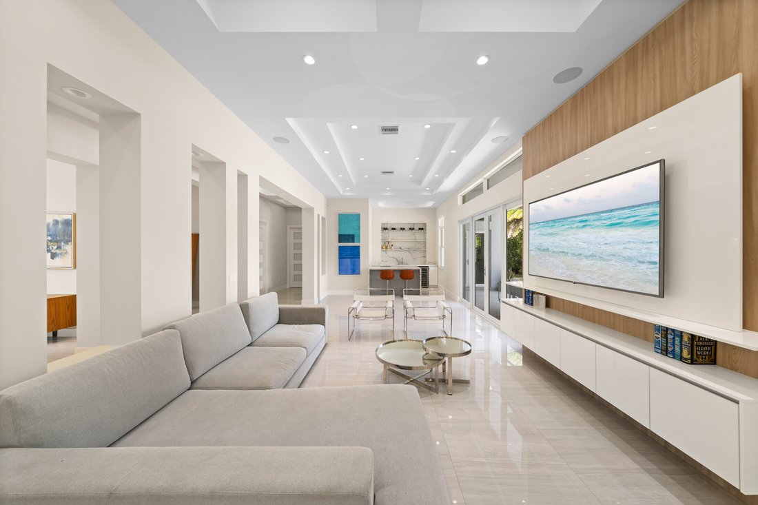 House in Miami, Florida, United States 5 - 18607061