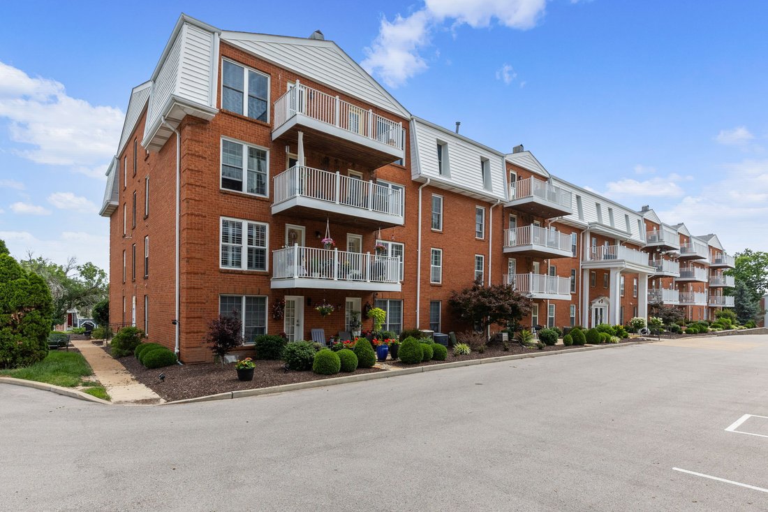 Condo in Town and Country, Missouri, United States 1 - 18607419