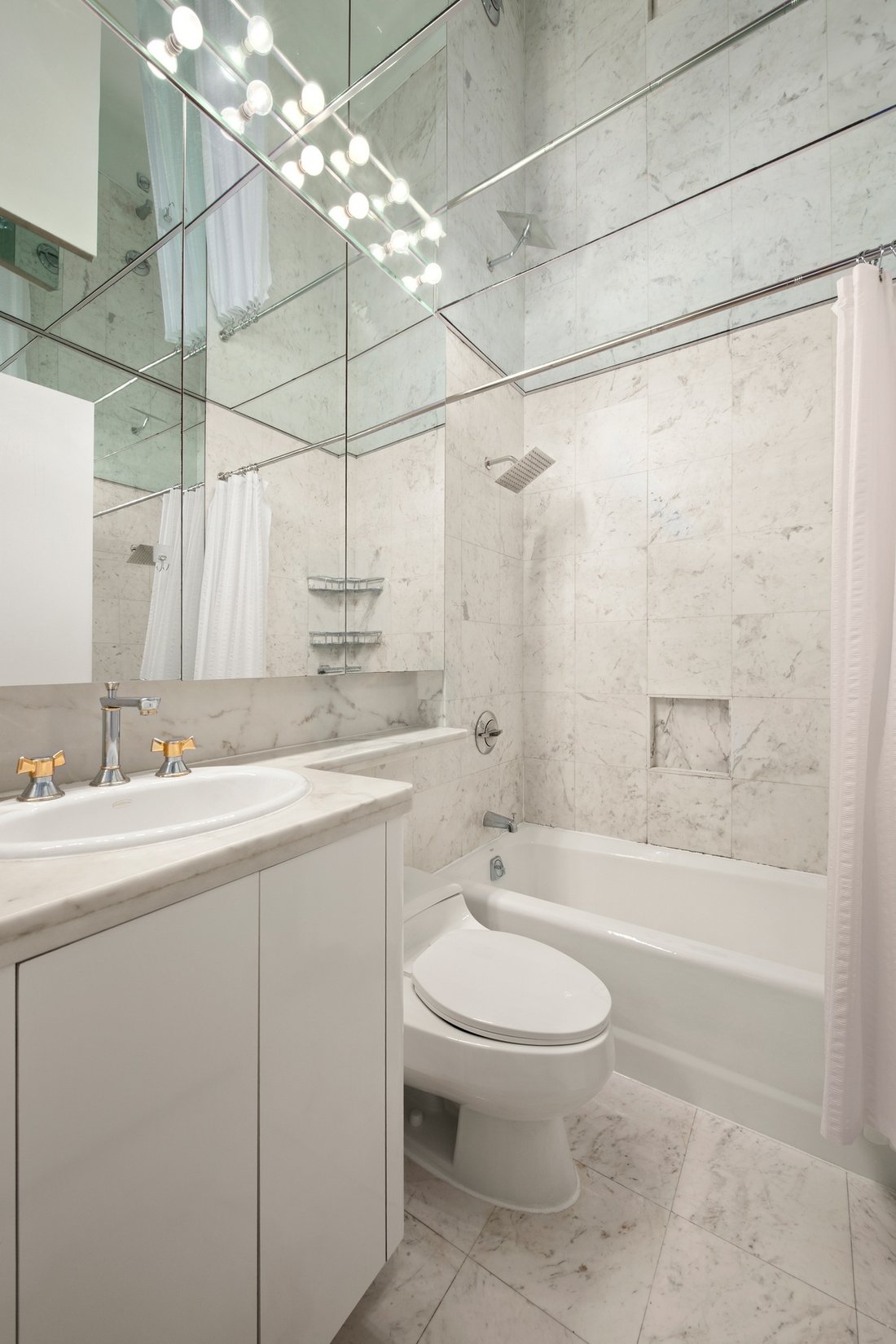 Condo in New York, New York, United States 5 - 18537079
