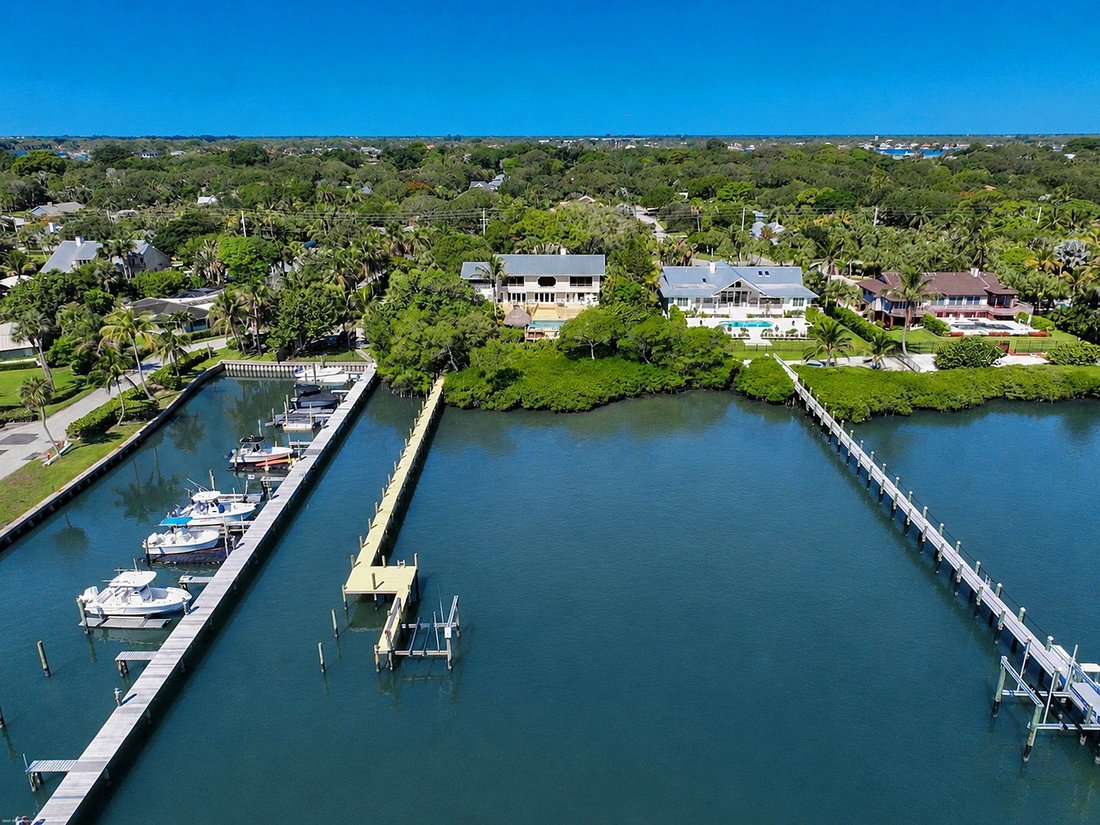 House in Stuart, Florida, United States 3 - 18606945