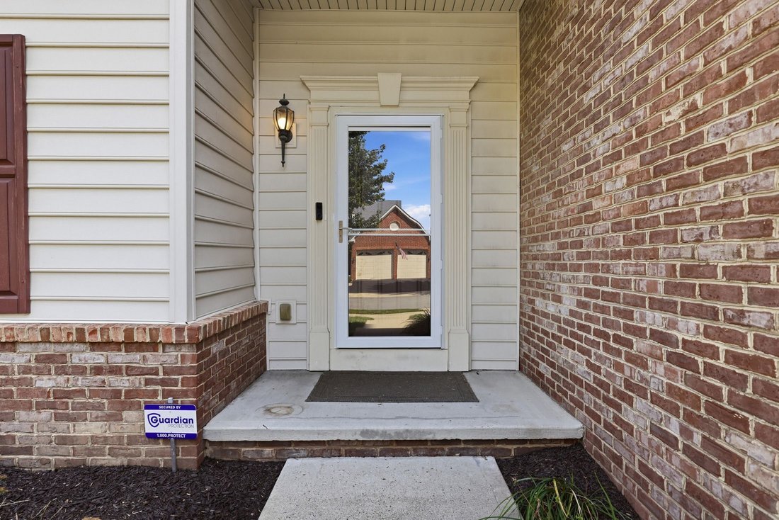 Townhouse in Franklin Park, Pennsylvania, United States 3 - 18607065