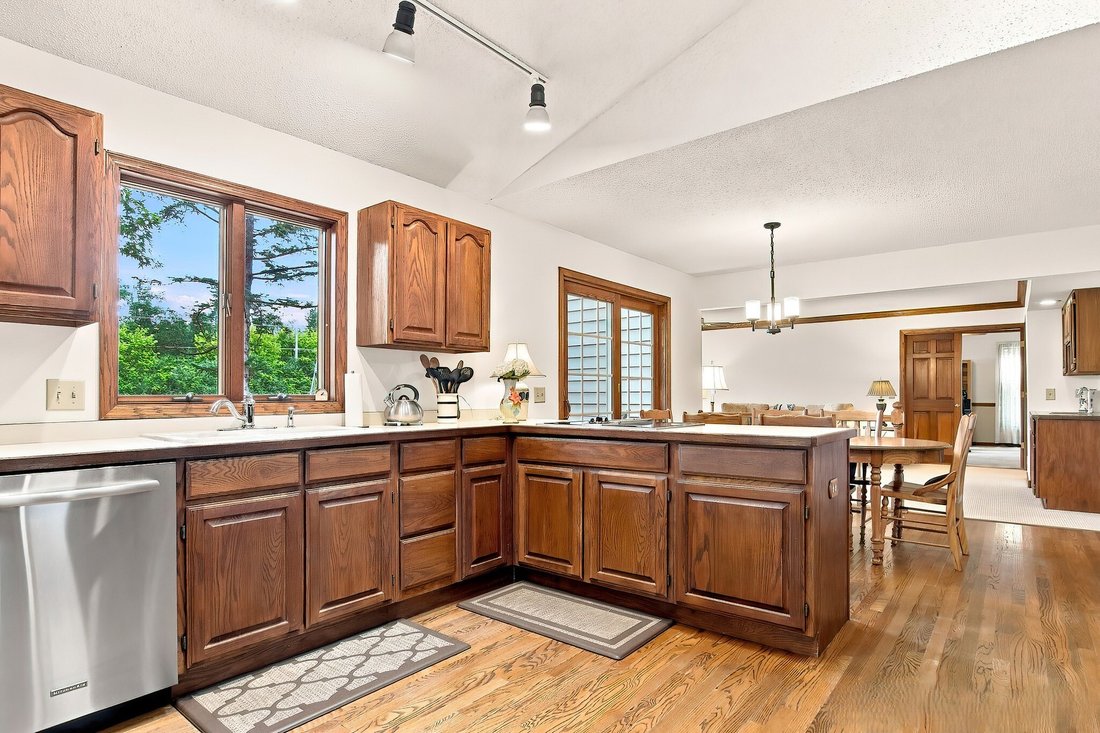 House in Libertyville, Illinois, United States 5 - 18607596