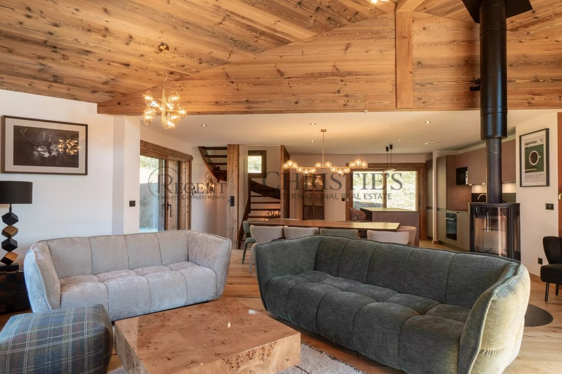 Villa in Les Gets, Auvergne-Rhône-Alpes, France 1 - 16207124
