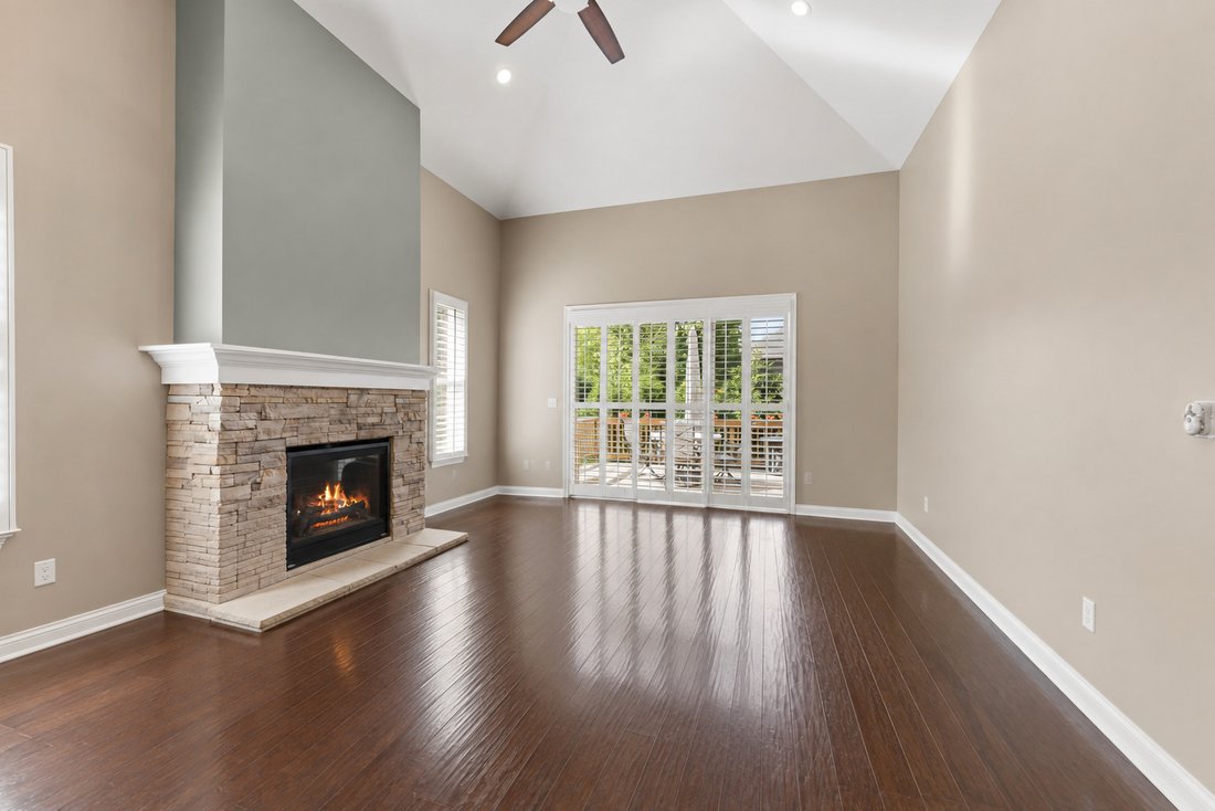 Villa in Bolingbrook, Illinois, United States 5 - 18606847