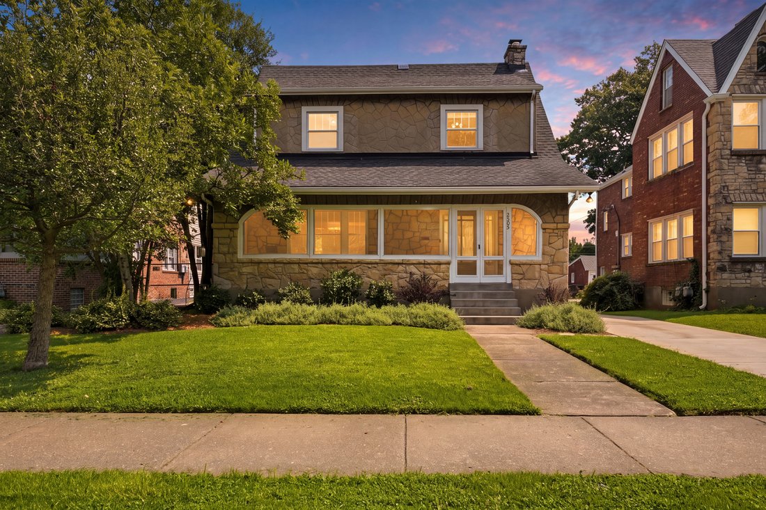 House in Watterson Park, Kentucky, United States 3 - 18606996