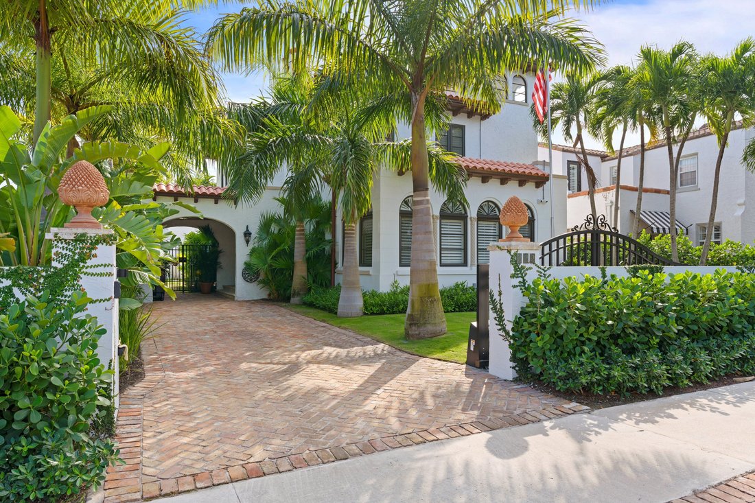 West Palm Beach, Florida, United States 4 - 18607035