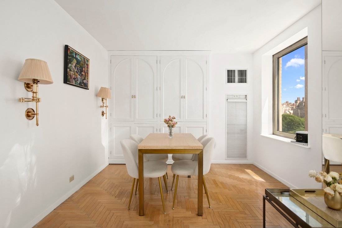 Condo in New York, New York, United States 2 - 18537079