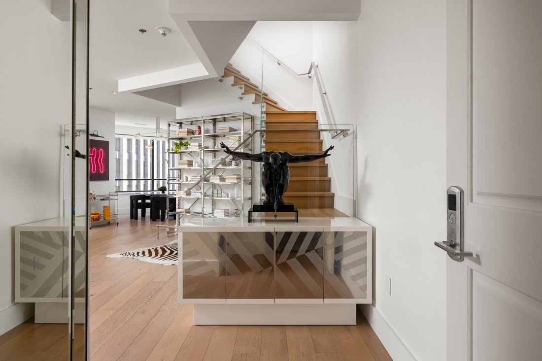 Condo in San Francisco, California, United States 2 - 18607020