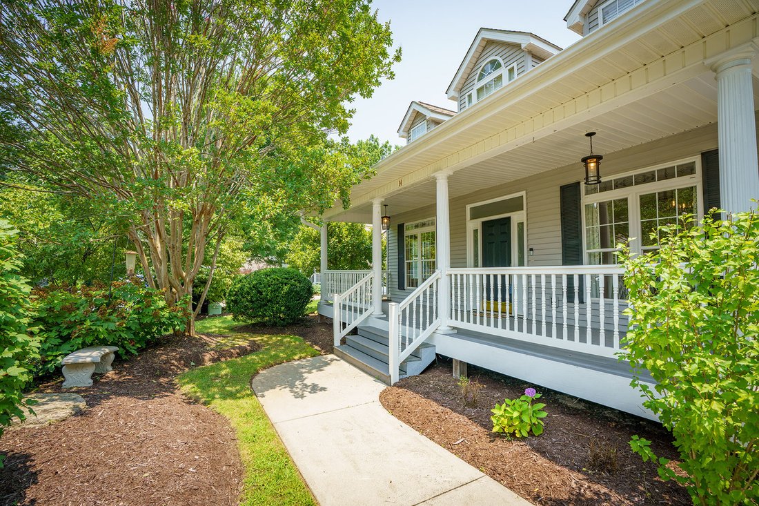 House in Hendersonville, North Carolina, United States 1 - 18607198