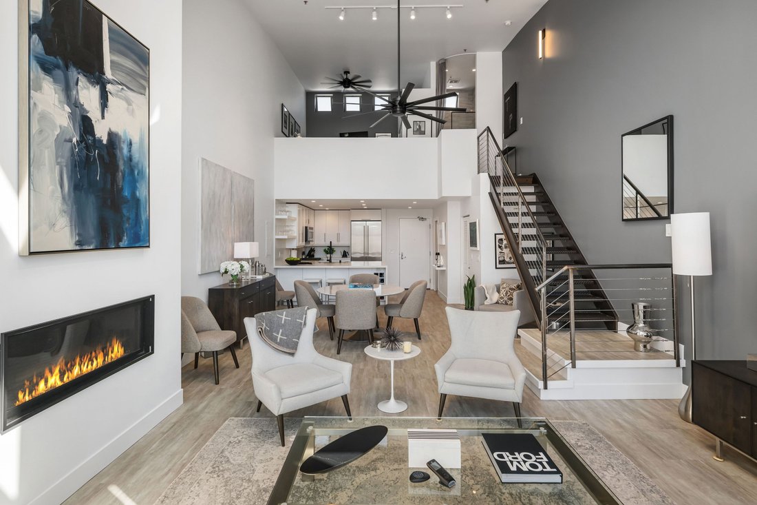 Condo in San Francisco, California, United States 2 - 18606960