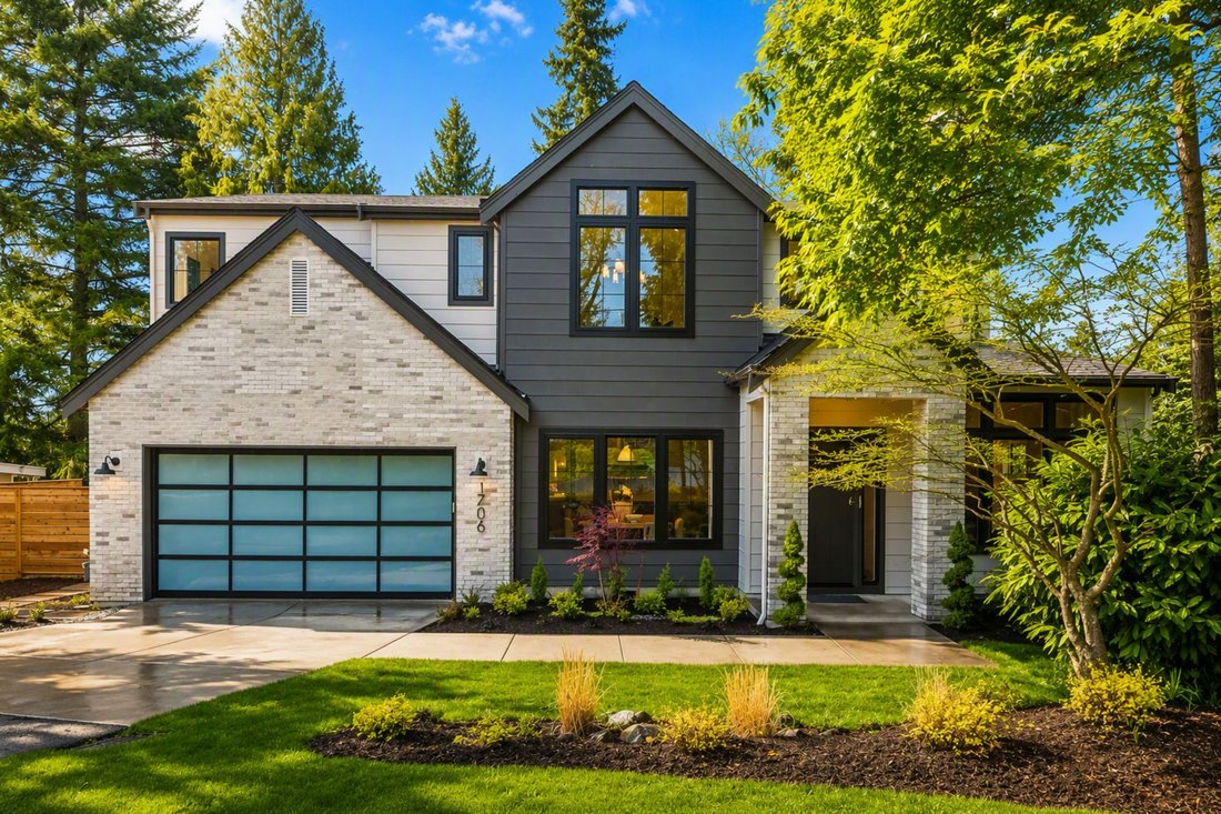 Bellevue, Washington, United States 1 - 17711698