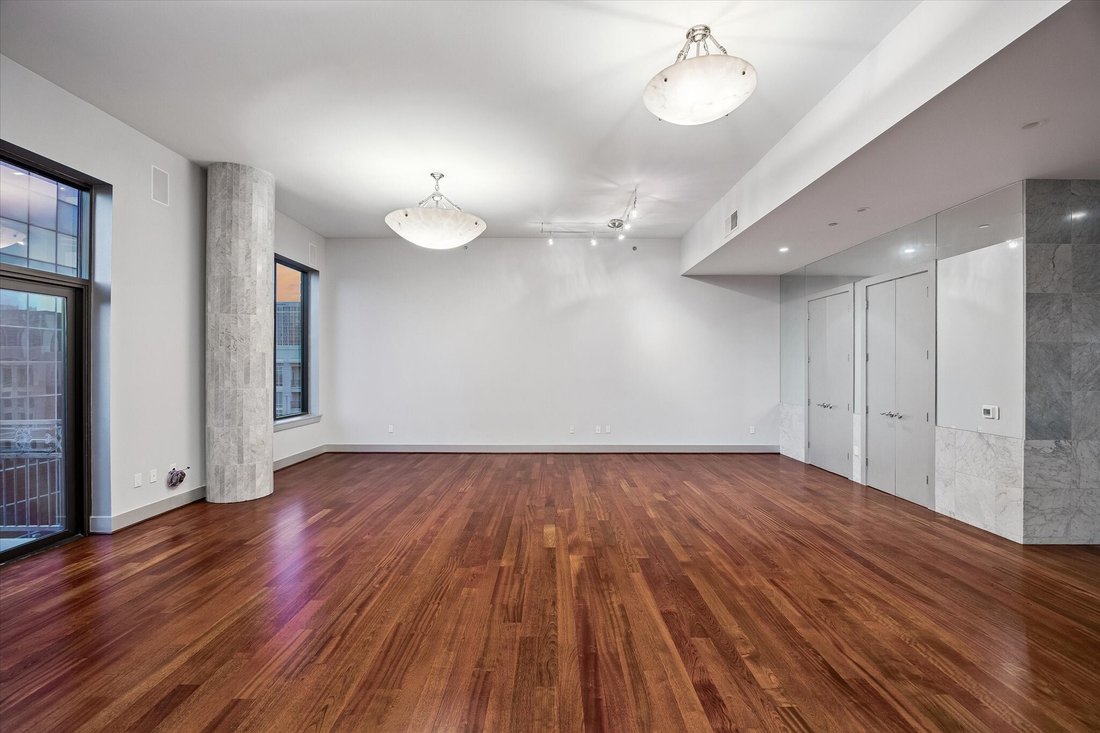 Condo in Houston, Texas, United States 3 - 18607964