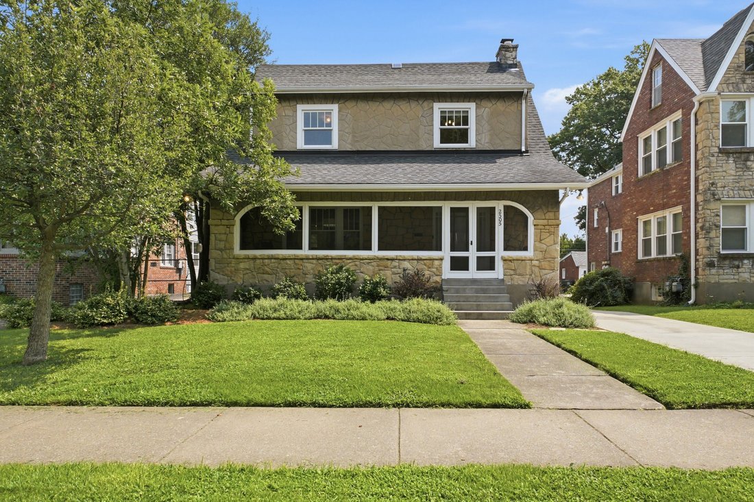 House in Watterson Park, Kentucky, United States 2 - 18606996