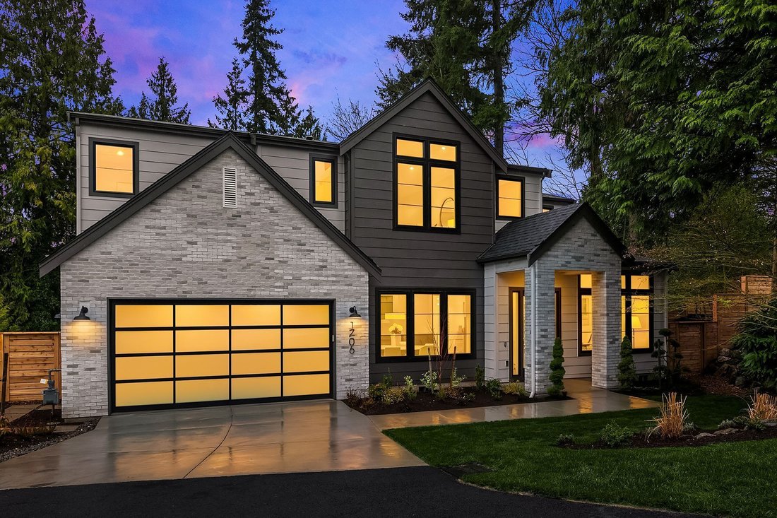 Bellevue, Washington, United States 4 - 17711698