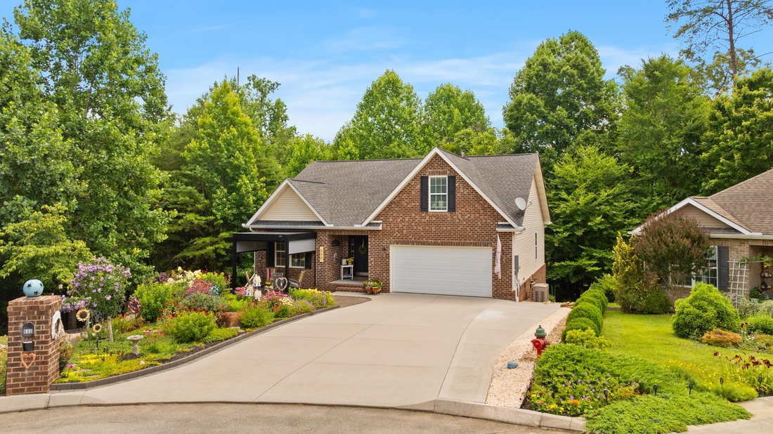 House in Knoxville, Tennessee, United States 2 - 18607597