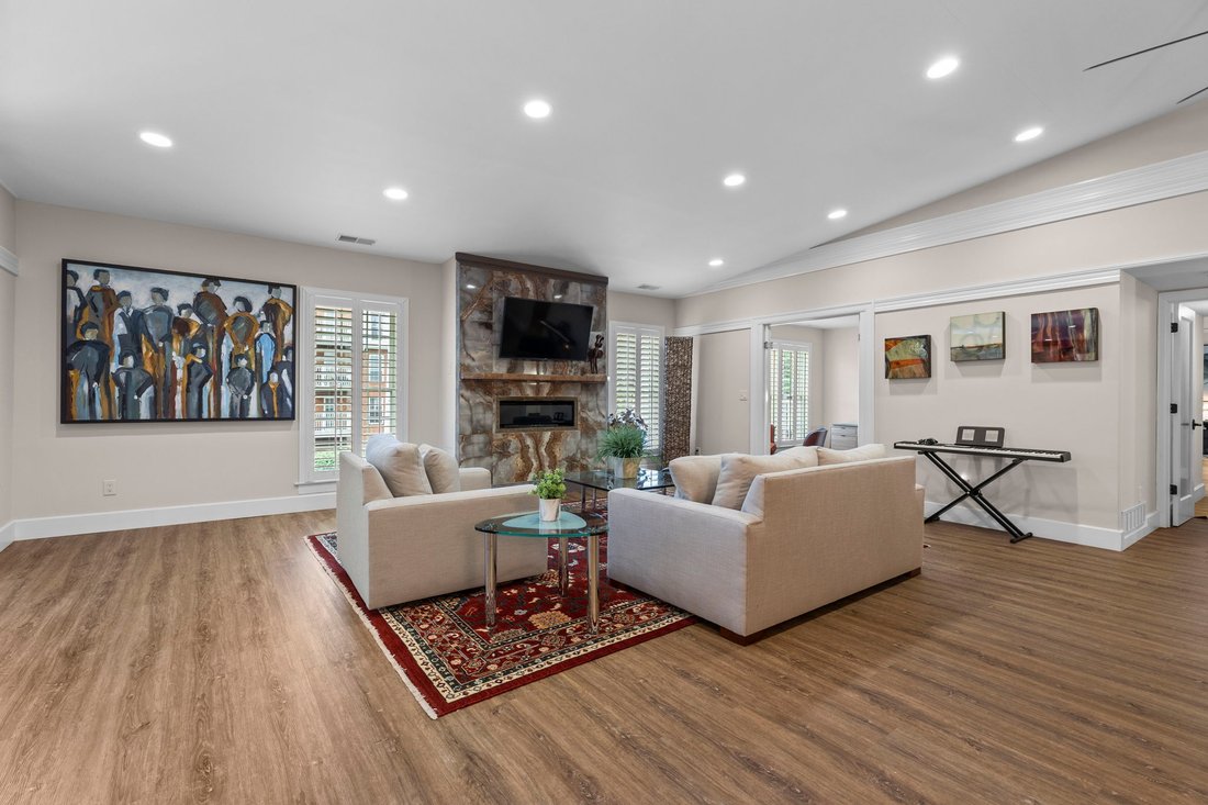 Condo in Town and Country, Missouri, United States 5 - 18607419