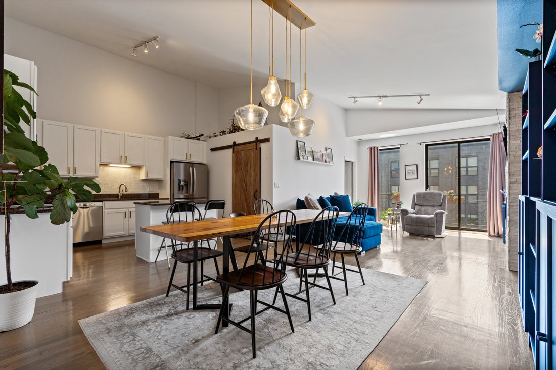 House in Chicago, Illinois, United States 2 - 18607646