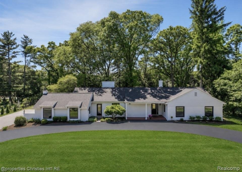 House in Bloomfield Hills, Michigan, United States 1 - 18606877