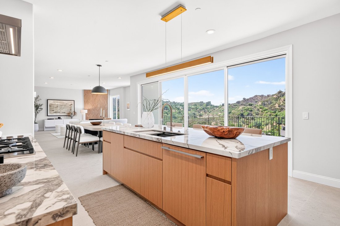 House in Los Angeles, California, United States 1 - 18607658