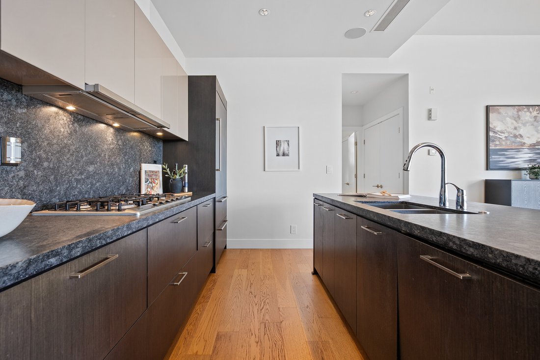 Condo in West Vancouver, British Columbia, Canada 2 - 18606991